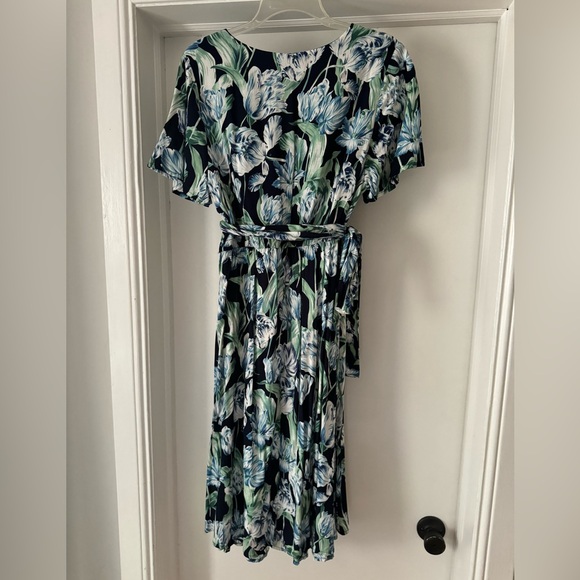 Midi Floral Wrap Dress - Picture 3 of 3